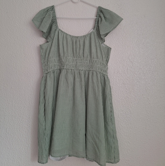 HOLLISTER Green Flutter Sleeve Double Tie Skort Dress - Picture 4 of 11